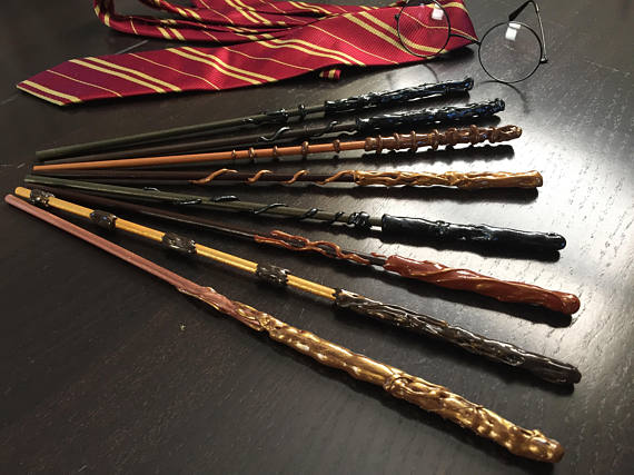 11 Of The Best Harry Potter Wands To Buy, And 6 You Can DIY