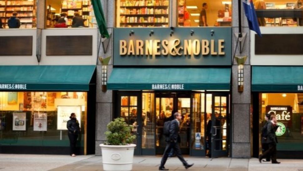 photo of a nyc barnes and noble